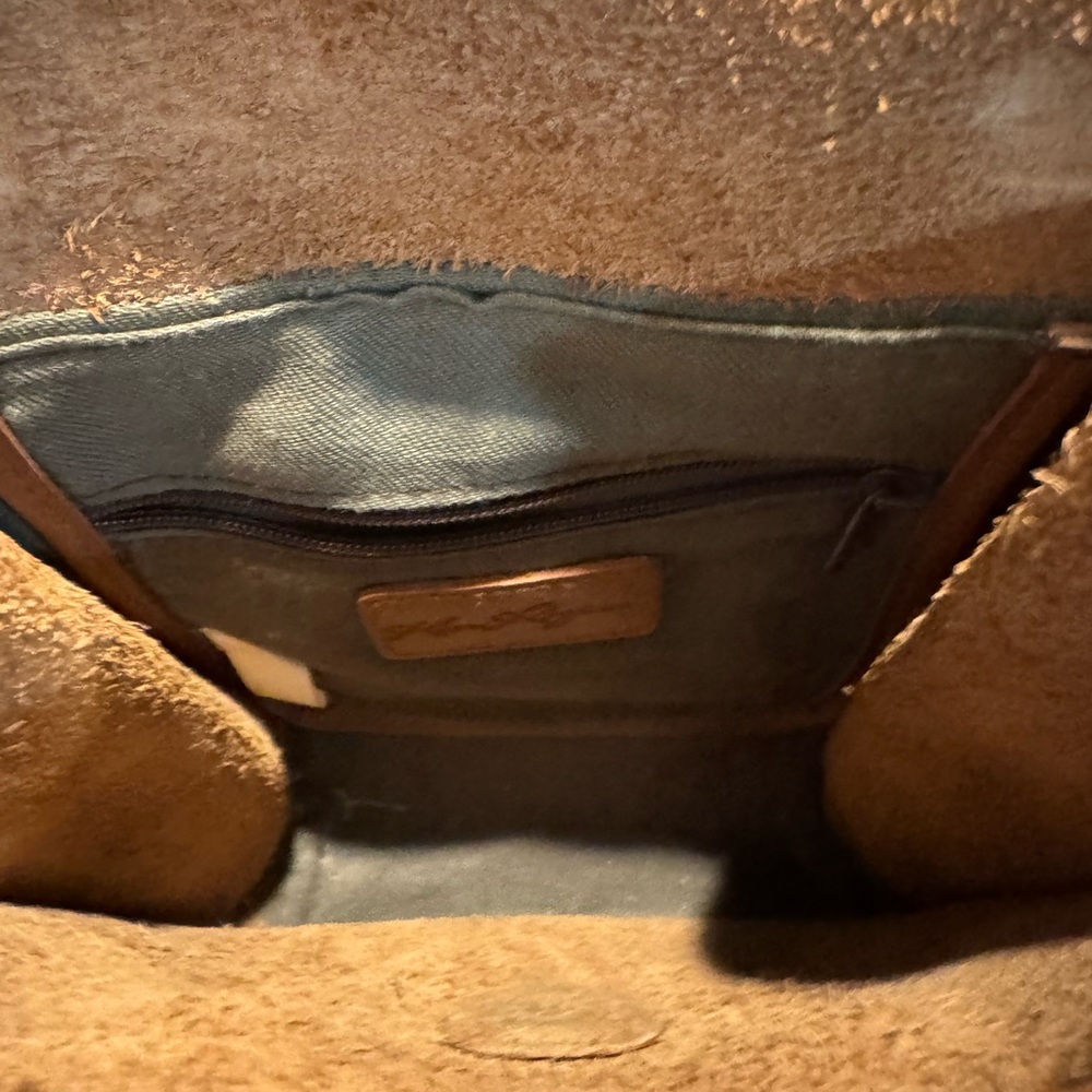Kim Rogers Suede-Lined Tan Shoulder Bag Interior - Picture 9 of 10